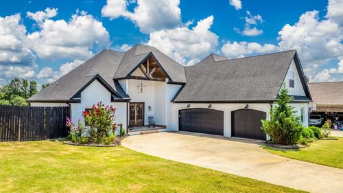 133 Plantation Dr, Mayflower, AR, 72106-8420 | Card Image