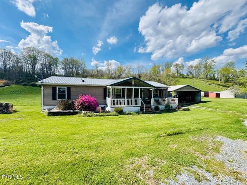 31111 Rich Valley Rd, Meadowview, VA, 24361-4815 | Card Image