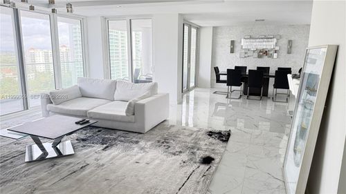 apt-18k-19707 Turnberry Way, Aventura, FL, 33180-2575 | Card Image