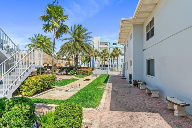 APT-17 - 4228 N Ocean Dr, Condo with 0 bedrooms, 1 bathrooms and null parking in Lauderdale By The Sea FL | Image 22