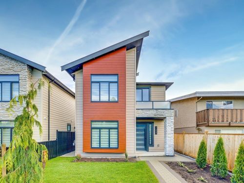 7224 Railway Ave, Richmond, BC, V7C3J8 | Card Image