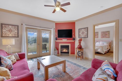 unit-3203-124 Plaza Dr, Pigeon Forge, TN, 37863-5001 | Card Image
