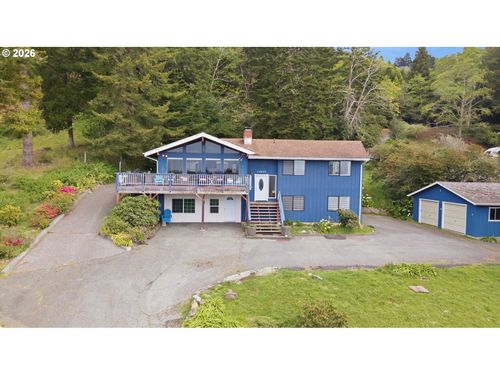 15629 Pelican Bay Dr, Brookings, OR, 97415-9570 | Card Image