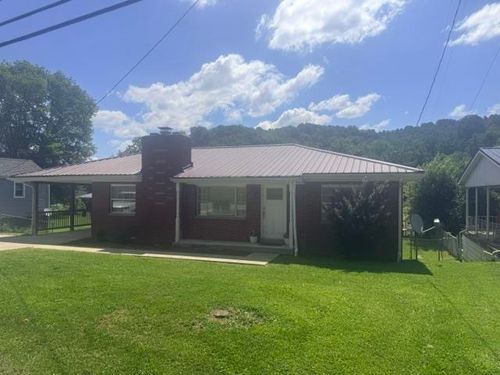 3038 State Route 5 Route, Ashland, KY, 41102-9106 | Card Image