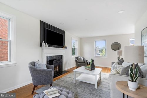 1202 E 35th St, BALTIMORE, MD, 21218-3030 | Card Image