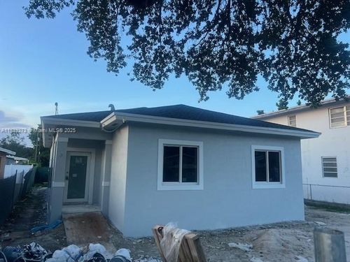 1985 Nw 152nd St, Miami Gardens, FL, 33054-2911 | Card Image