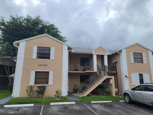 1002d-1002 Adams Ave, Homestead, FL, 33034-3689 | Card Image