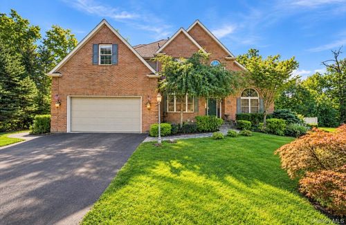17 Arbor Ct, Poughkeepsie, NY, 12603-4269 | Card Image