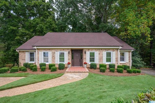 2331 Deerwood Rd, Hoover, AL, 35216-4819 | Card Image