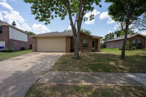 3841 Meredith Ln, Balch Springs, TX, 75180-5017 | Card Image