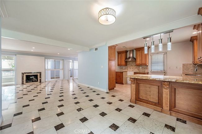 20129 Halsted St, House other with 3 bedrooms, 2 bathrooms and 2 parking in Chatsworth CA | Image 14