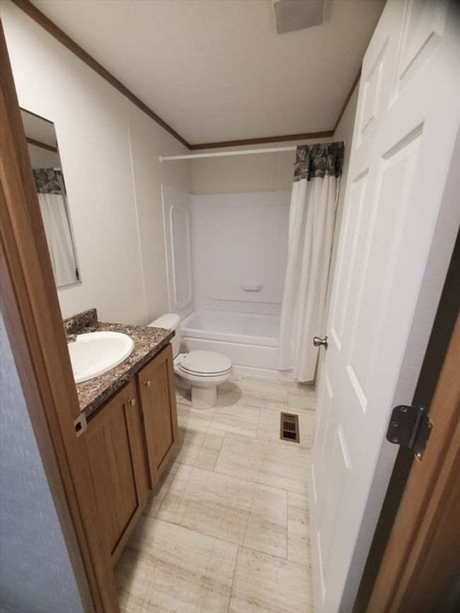 47 Conestoga Trl, House other with 2 bedrooms, 2 bathrooms and 4 parking in Brookfield MA | Image 18