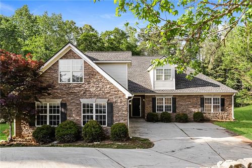 4017 River Garden Cir, Covington, GA, 30016-8968 | Card Image