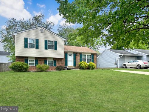 2405 York Ct, WALDORF, MD, 20602-2152 | Card Image