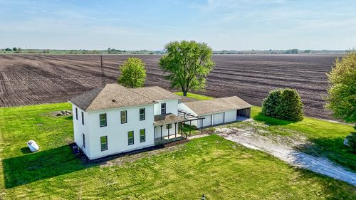 2172 N 21st Rd, Grand Ridge, IL, 61325-9674 | Card Image