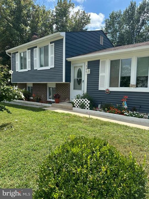3601 Applecross Ct, CLINTON, MD, 20735-1201 | Card Image
