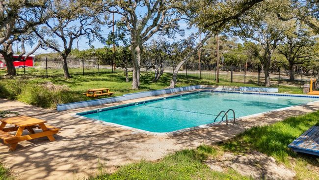 Community pool | Image 33