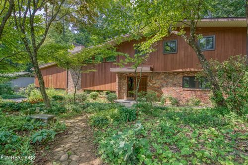 1014 W Outer Drive, Oak Ridge, TN, 37830 | Card Image