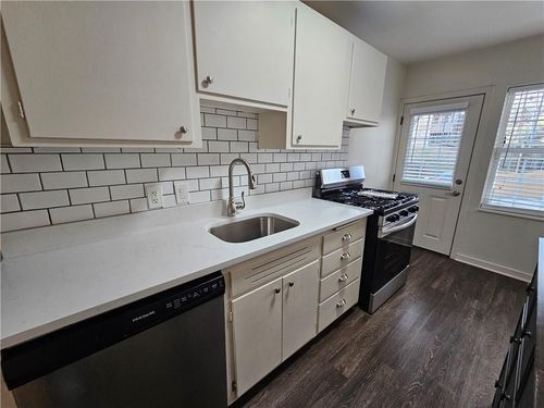 2w-1207 W 45th St, Kansas City, MO, 64111-4291 | Card Image