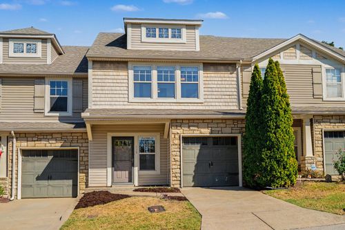 115 Stonecrest Dr, Nashville, TN, 37209-5235 | Card Image