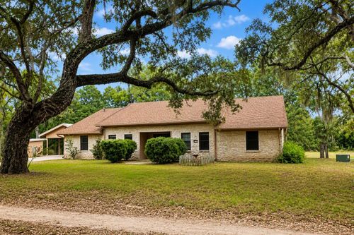 1135 Buescher Rd, Columbus, TX, 78934-5068 | Card Image