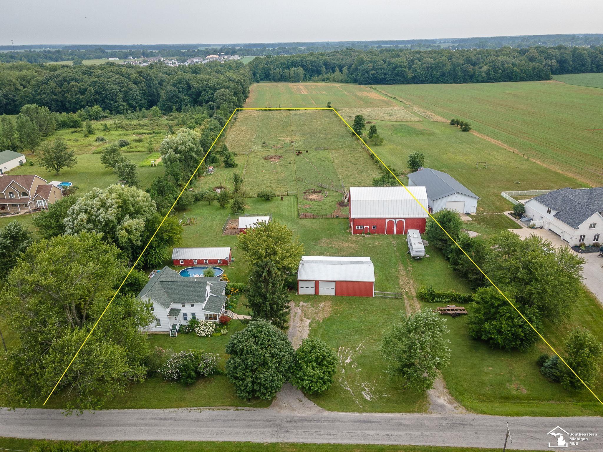 Blohm Rd, Monroe, MI 48161