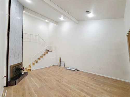 205 Mccarley Pl, McKinney, TX, 75071-4941 | Card Image