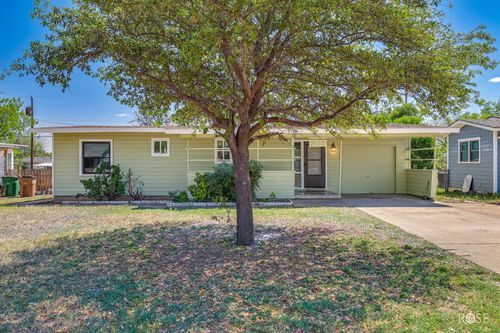 2623 W Harris Ave, San Angelo, TX, 76901-3614 | Card Image