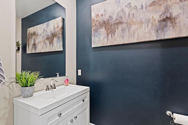 UNIT-4 - 1840 Mint Ter, Condo with 3 bedrooms, 4 bathrooms and 2 parking in Chula Vista CA | Image 5