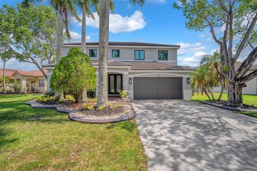 731 Tulip Cir, Weston, FL, 33327-2447 | Card Image