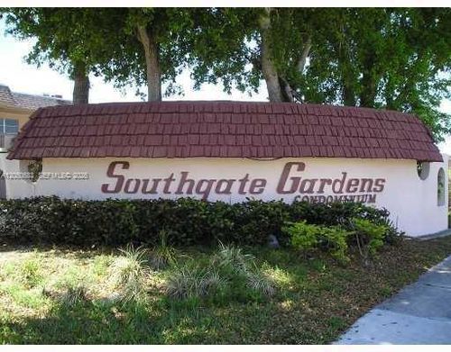 207-7400 Nw 85th Ct, Tamarac, FL, 33321-5048 | Card Image