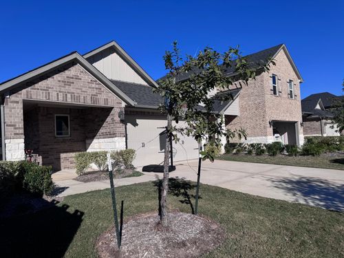 17605 Rosette Grass Dr, Conroe, TX, 77385-2279 | Card Image