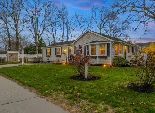 25 Clover Ln, Mashpee, MA, 02649-4820 | Card Image