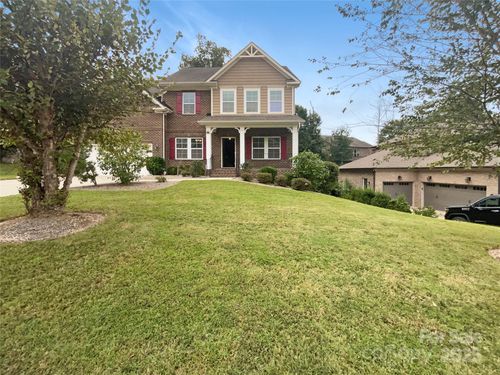 705 Old Cove Rd, Tega Cay, SC, 29708-8207 | Card Image