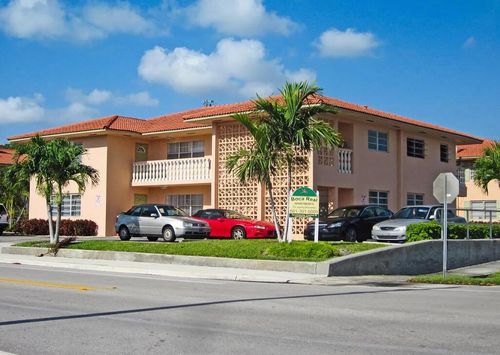 apt-17-431 W Camino Real, Boca Raton, FL, 33432-5763 | Card Image