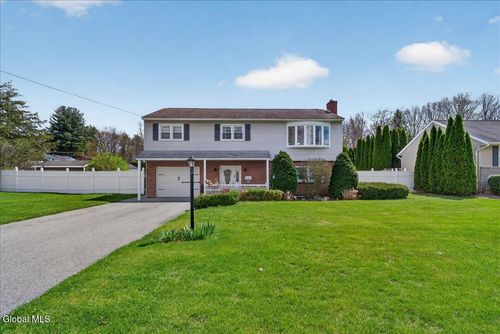 2158 Robinwood Ave, Rotterdam, NY, 12306-4239 | Card Image