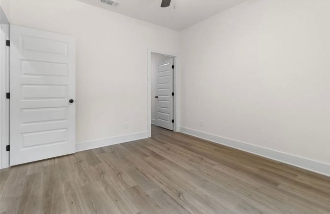1019 Sw 5 Th St, House other with 3 bedrooms, 2 bathrooms and null parking in Cooper TX | Image 14