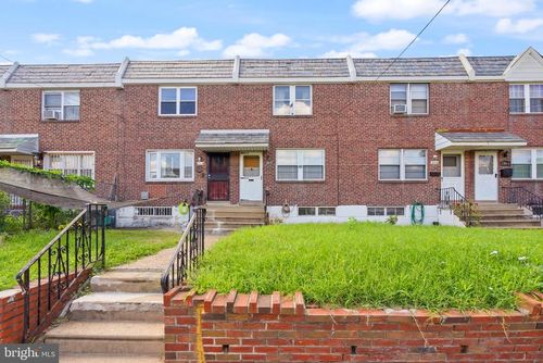 2018 S 28th St, PHILADELPHIA, PA, 19145-2409 | Card Image