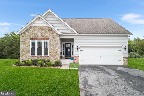 64 Cooper Ln, GETTYSBURG, PA, 17325-6003 | Card Image