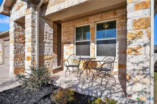 1036 View Dr, Georgetown, TX, 78628-3711 | Card Image