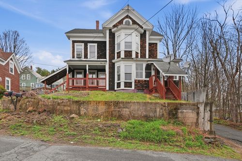 35 Summer St, Orange, MA, 01364-1211 | Card Image