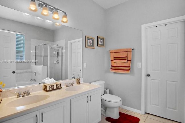 5806 Nw Breezy Brook Ct, House other with 3 bedrooms, 2 bathrooms and null parking in Port St. Lucie FL | Image 20