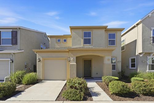 8155 Weeping Willow Lane, Sacramento, CA, 95828 | Card Image