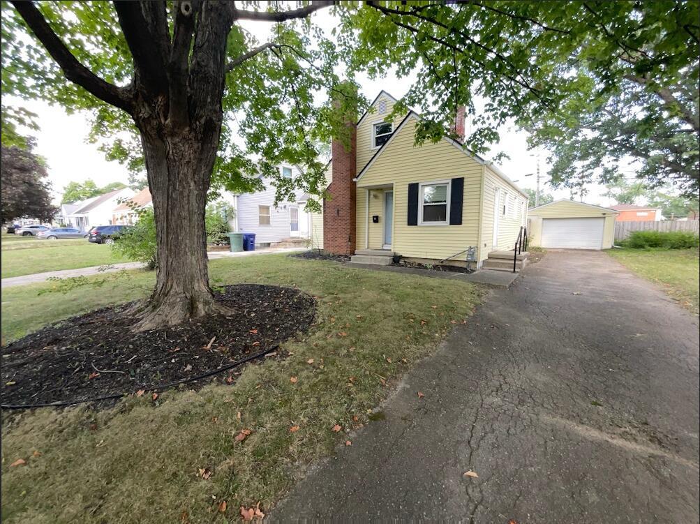 Homecroft Dr, Columbus, OH 43224