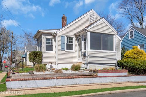137 Inskip Ave, Ocean Grove, NJ, 07756-1064 | Card Image