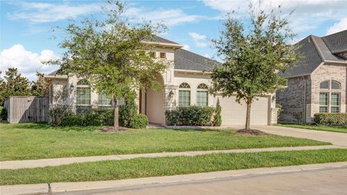 212 Coleman Wake Ln, La Porte, TX, 77571-1202 | Card Image