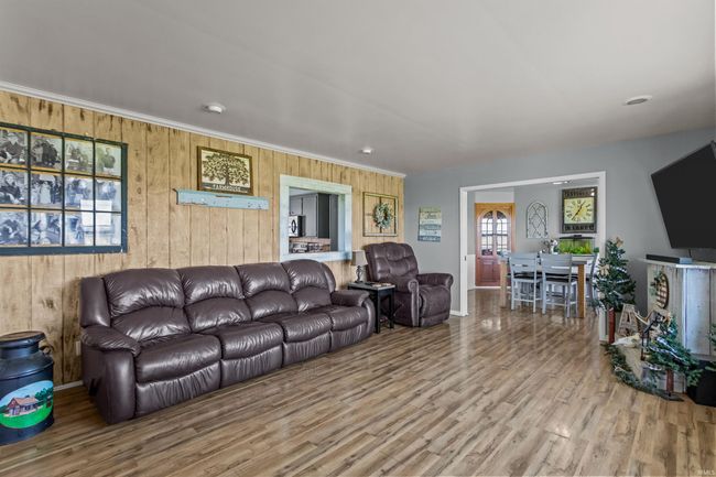 5135 W 100 N, House other with 3 bedrooms, 3 bathrooms and null parking in Kokomo IN | Image 5