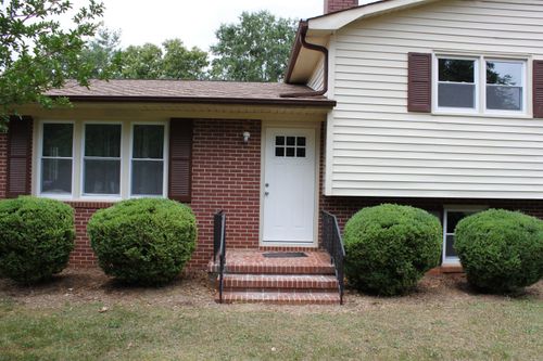 190 Clearview Hts, Boiling Springs, SC, 29316-8559 | Card Image