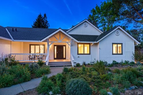 10014 Herb Rd, Windsor, CA, 95492-9438 | Card Image