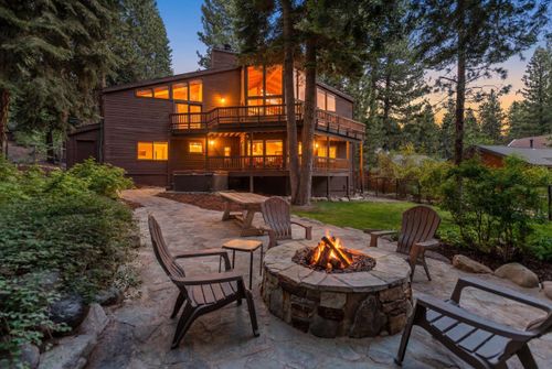 10871 Silver Fir Drive, Truckee, CA, 96161 | Card Image